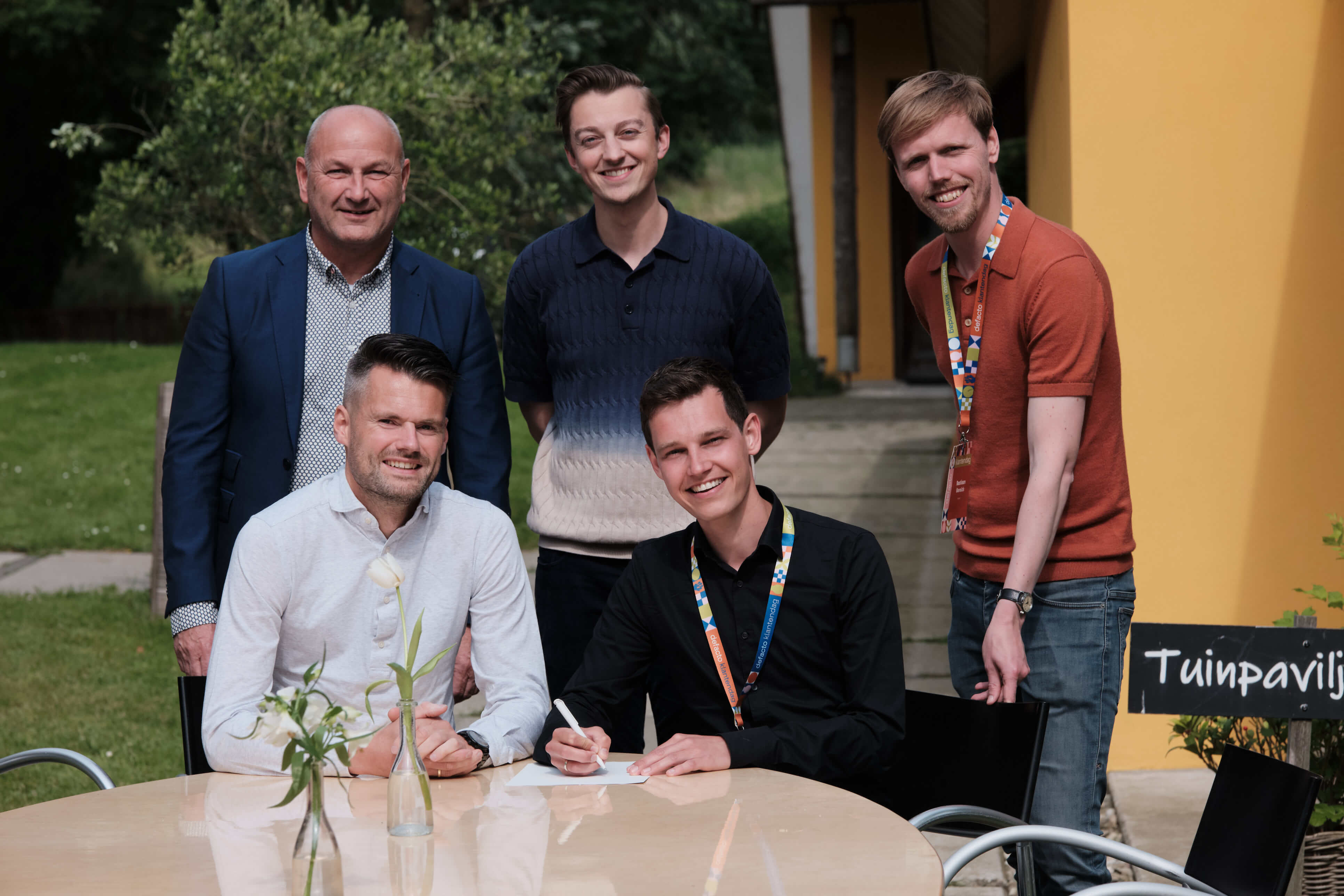 Samenwerking Stichting KOMPAZ en Defacto